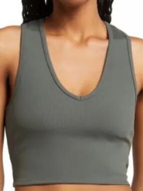 ALO OLIVE GREEN BRA SIZE SMALL